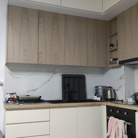 Potami Apartment - 50 Mt From The Beach Himare Luaran gambar