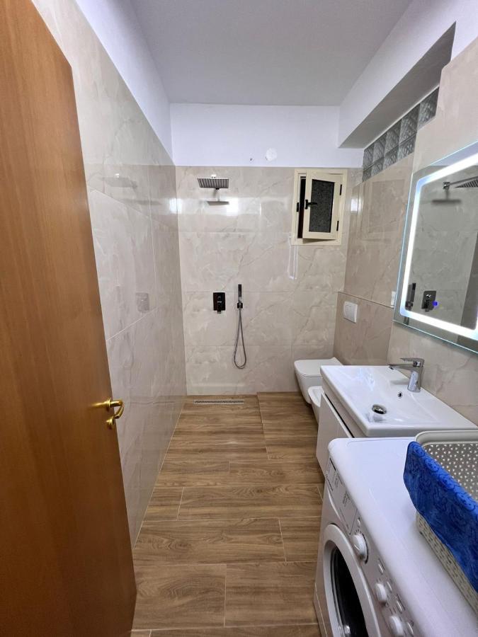 Potami Apartment - 50 Mt From The Beach Himare Luaran gambar